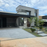 Casa à venda com 3 suítes no condomínio Residencial Milano, Indaiatuba - SP
