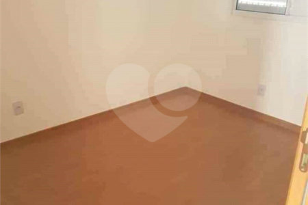 Apartamento no Condomínio Monte Stella