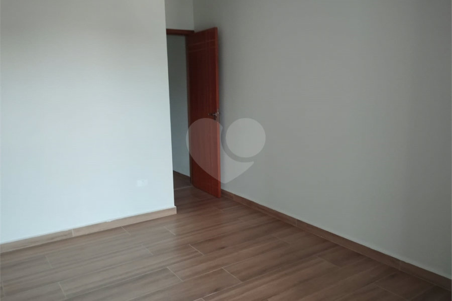 Sobrado à venda com 3 quartos, sendo 1 suíte, em Vila Mazzei, São Paulo, SP
