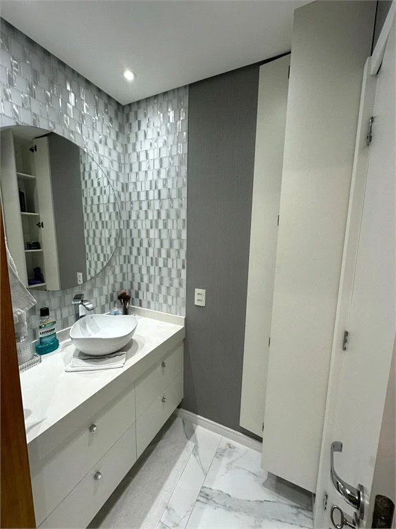 Apartamento à venda com 3 quartos, sendo 1 suíte,  em Butantã, São Paulo, SP