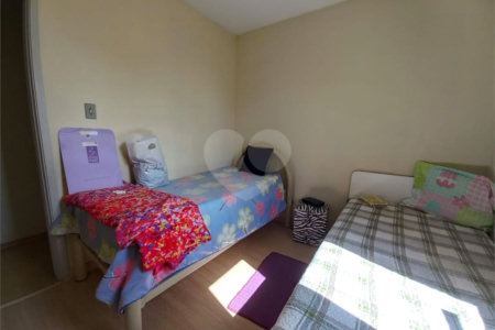 Apartamento à venda com 2 quartos em Jardim Ivana, São Paulo, SP