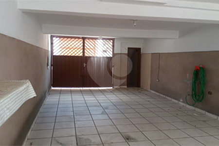 Sobrado à venda com 3 quartos, sendo 1 suíte,  em Vila Dom Pedro II, São Paulo, SP