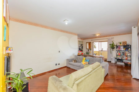 Apartamento à venda com 3 quartos, sendo 1 suíte, em Vila Carrão, São Paulo, SP