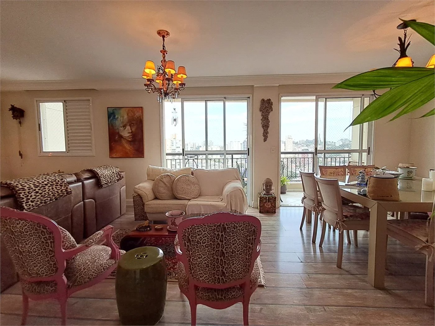 Apartamento à venda com 2 suítes em Vila Romana, São Paulo, SP