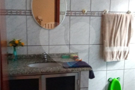 Casa à venda com 2 quartos, sendo 1 suíte, em Vista Alegre, Vinhedo, SP