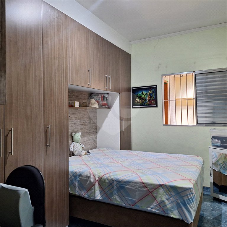 Casa à venda com 2 quartos em Vila Paulicéia, São Paulo, SP