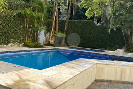 Apartamento à venda com 3 suítes em Vila Andrade, São Paulo, SP
