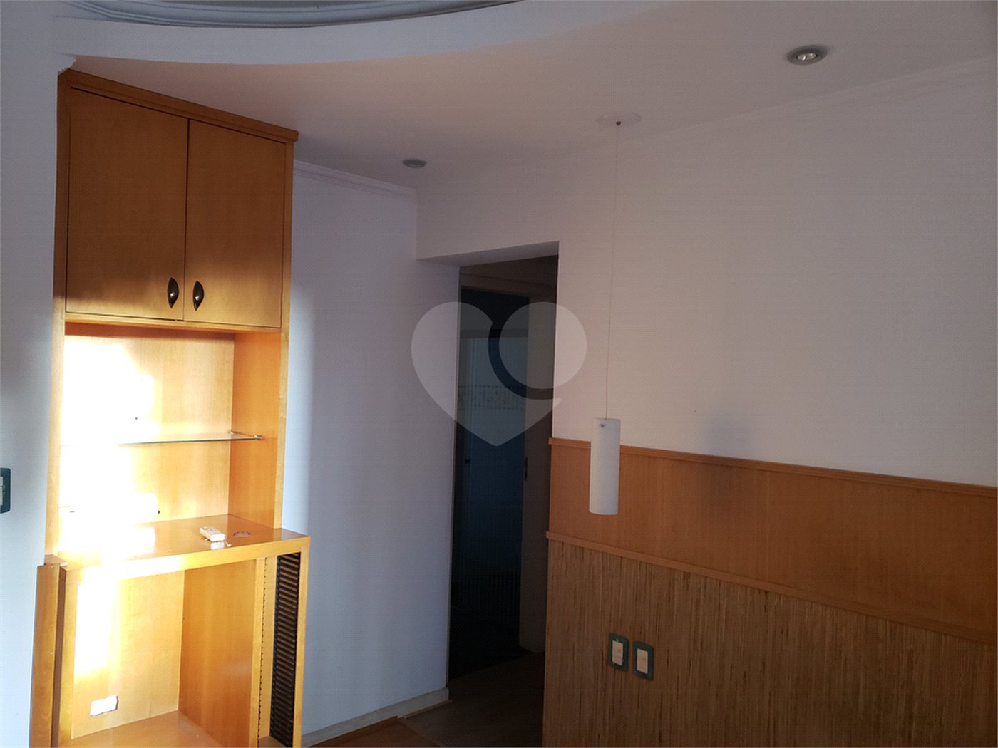 Casa à venda com 4 quartos, sendo 1 suíte,  em Vila Oliveira, Mogi das Cruzes, SP