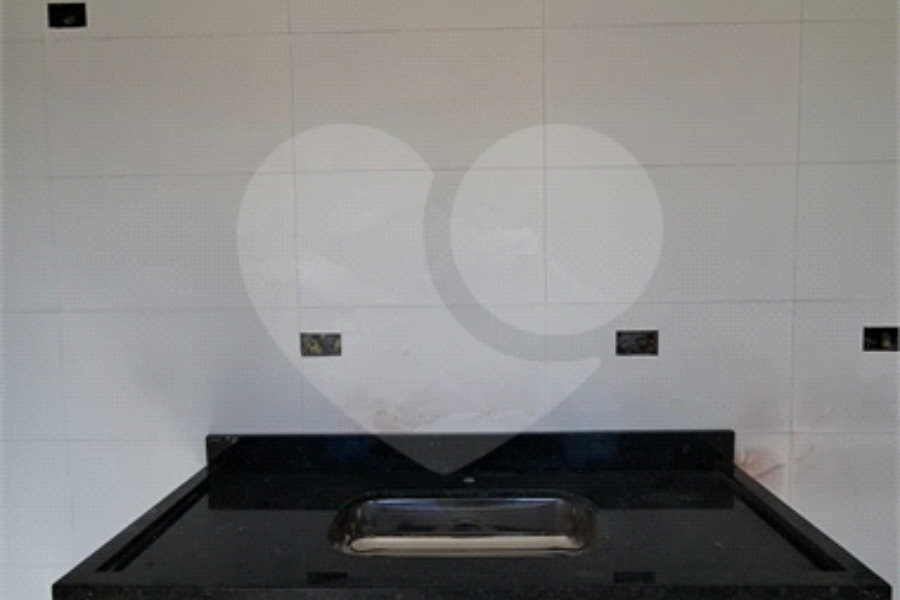 Apartamento à venda com 2 quartos, sendo 1 suíte,  em Vila Constança, São Paulo, SP