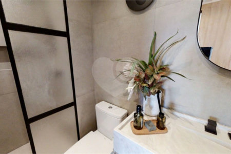 Apartamento novo com 02 Dormitórios e uma Suíte.