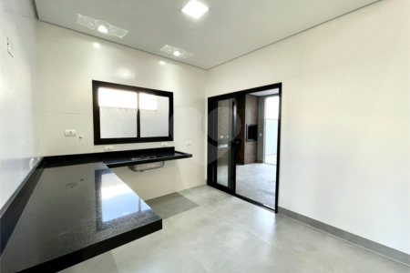 Casa à venda com 3 quartos, sendo 1 suíte,  no condomínio Residencial Villagio Wanel, Sorocaba - SP