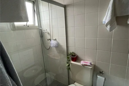Apartamento à venda com 3 quartos, sendo 1 suíte,  em Jardim Londrina, São Paulo, SP
