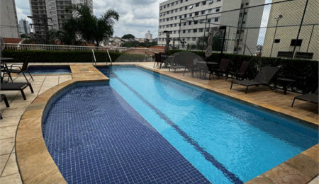 Apartamento à venda com 2 quartos, sendo 1 suíte,  em Mooca, São Paulo, SP
