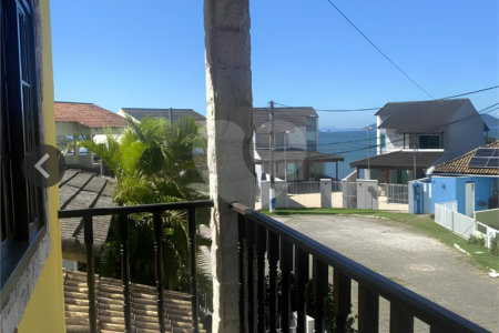 Casa à venda com 2 quartos, sendo 1 suíte, em Mangaratiba, Mangaratiba, RJ
