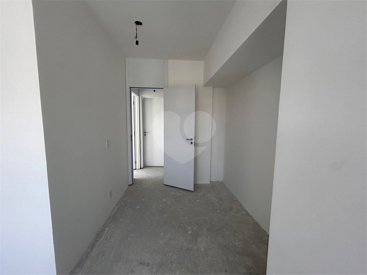 Apartamento à venda com 3 suítes em Vila Clementino, São Paulo, SP