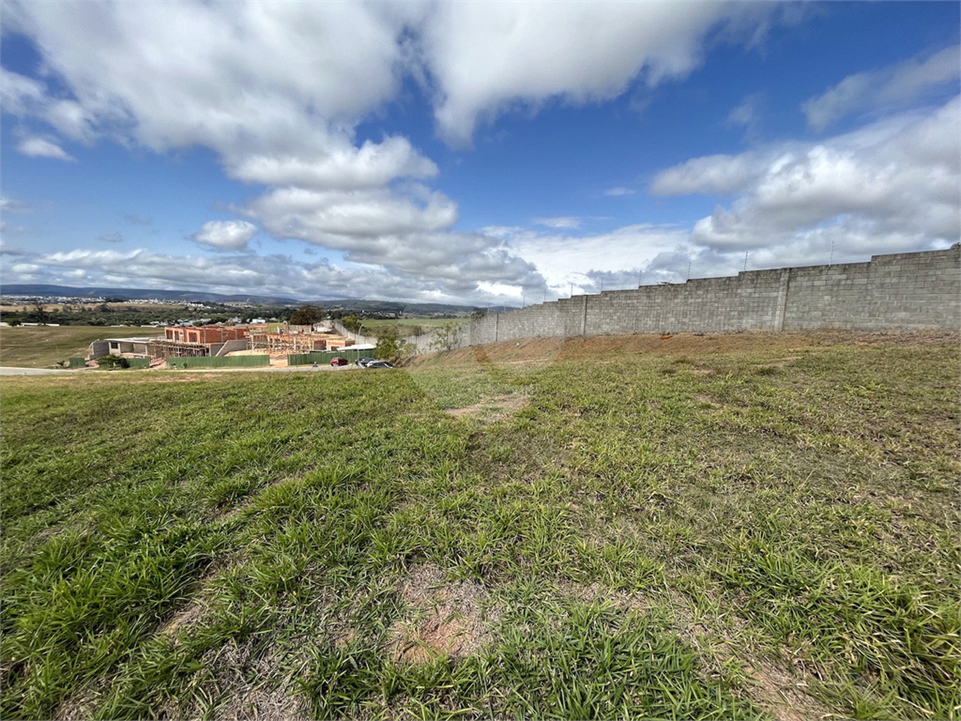 Terreno à venda no condomínio Up Residencial, Votorantim - SP