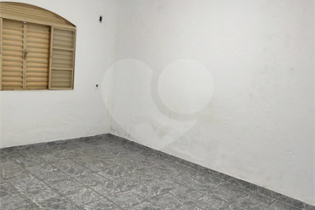 Casa à venda com 2 quartos em Vila Rio Branco, Jundiaí, SP
