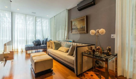 Casa à venda com 4 suítes em Horto, São Paulo, SP