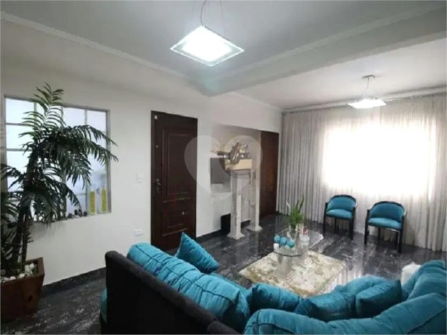 Sobrado à venda com 3 quartos, sendo 1 suíte,  em Santana, São Paulo, SP
