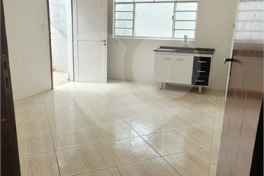 Sobrado à venda com 3 quartos, sendo 1 suíte, em Horto, São Paulo, SP