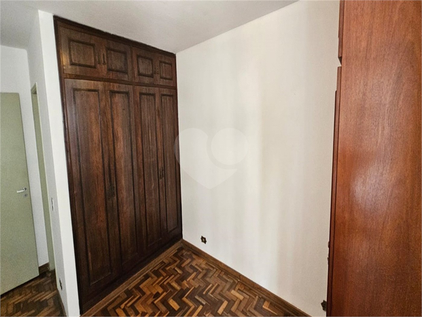 Apartamento à venda com 3 quartos, sendo 1 suíte, em Perdizes, São Paulo, SP