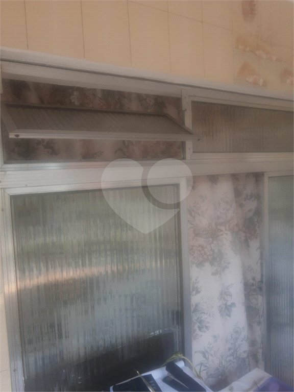 Sobrado à venda com 2 quartos em Vila Lageado, São Paulo, SP