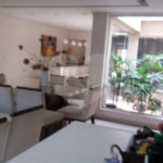 Sobrado à venda com 4 quartos, sendo 3 suítes, em Cambuci, São Paulo, SP