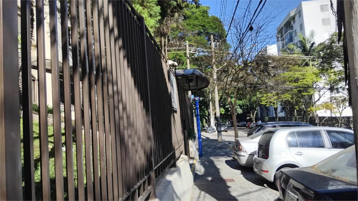 Apartamento à venda com 3 quartos, sendo 1 suíte, em Vila Progredior, São Paulo, SP