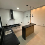 Casa à venda com 3 quartos, sendo 1 suíte, no condomínio Jardim Residencial Villagio Ipanema I, Sorocaba - SP