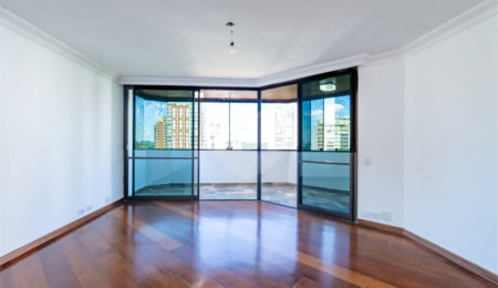 Apartamento à venda com 4 quartos, sendo 3 suítes, em Campo Belo, São Paulo, SP
