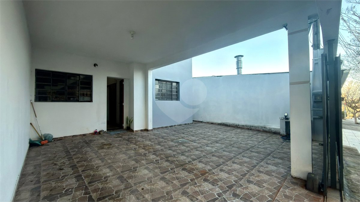 Sobrado à venda com 4 quartos, sendo 1 suíte, em Jardim Wanel Ville V, Sorocaba, SP