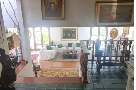 Casa à venda com 4 quartos, sendo 2 suítes, no condomínio Comendador Elias Jafet, São Paulo - SP