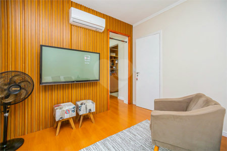 Casa à venda com 5 quartos, sendo 1 suíte,  em Chácara Inglesa, São Paulo, SP