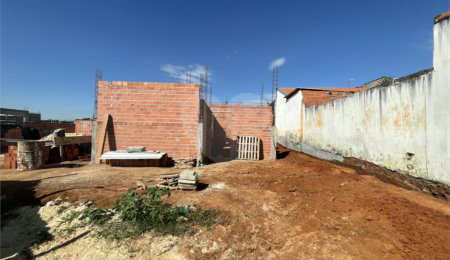 Casa à venda com 3 quartos, sendo 1 suíte,  no condomínio Tivolli Residencial, Itapetininga - SP