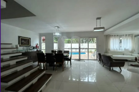 Casa à venda com 4 quartos, sendo 3 suítes, no condomínio Residencial Nova Cantareira, São Paulo - SP
