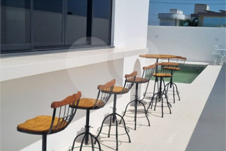 Casa à venda com 3 suítes em Ogiva, Cabo Frio, RJ