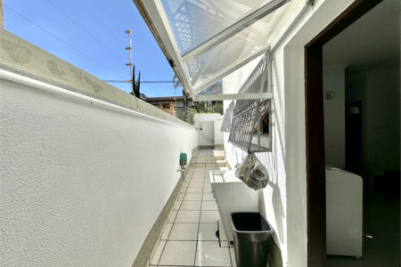 Casa à venda com 5 quartos, sendo 4 suítes,  no condomínio Parque dos Príncipes, São Paulo - SP