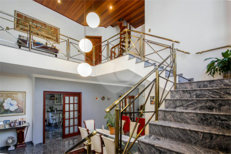 Casa à venda com 4 quartos, sendo 3 suítes, em City América, São Paulo, SP