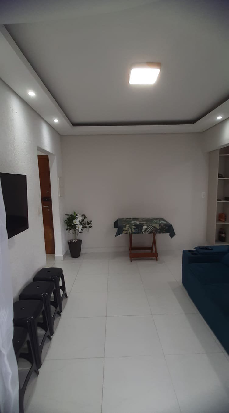 🏖️ BELO APARTAMENTO NO CORAÇÃO DA VILA CAIÇARA – PERTINHO DA PRAIA!