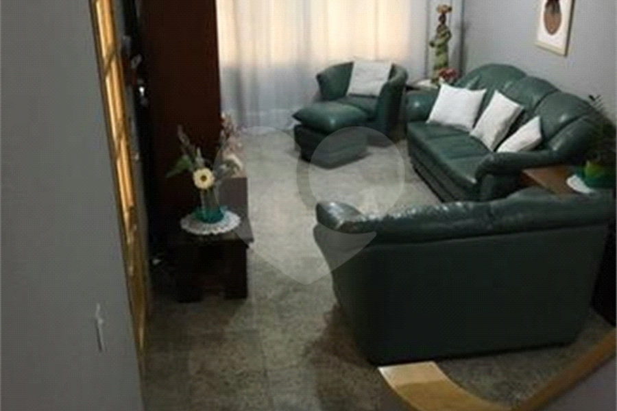 Sobrado à venda com 3 quartos, sendo 1 suíte, em Sacomã, São Paulo, SP