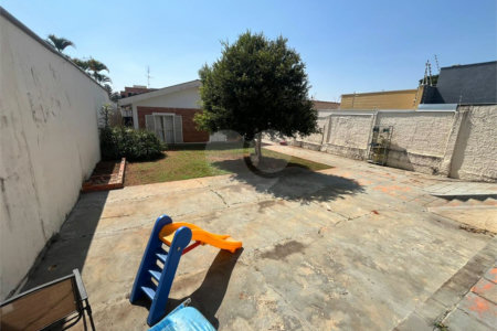 Casa à venda ou para alugar com 2 suítes em Vila Barth, Itapetininga, SP