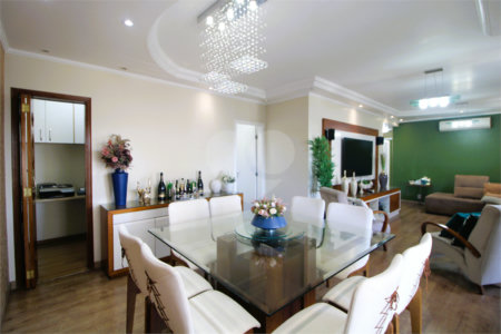 Apartamento à venda com 3 suítes em Santo Amaro, São Paulo, SP