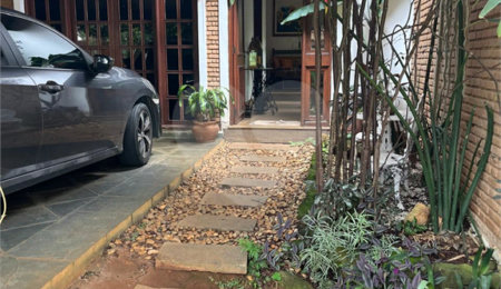 Casa Térrea para alugar com 3 suítes em Jardim do Lago, Atibaia, SP