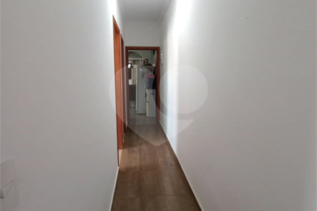 Sobrado à venda com 2 quartos, sendo 1 suíte, em Vila Vendramini, Itapetininga, SP
