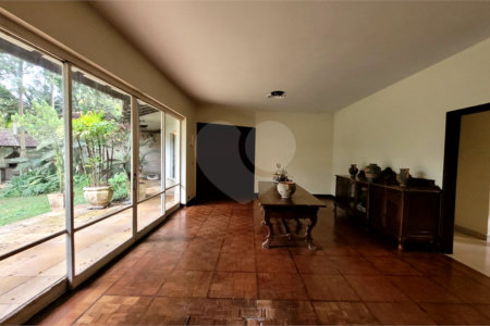 Casa à venda com 4 suítes no condomínio Chácara Flora, São Paulo - SP
