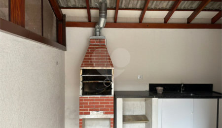 Casa em condomínio à venda com 3 quartos, sendo 1 suíte, em Jardim Estância Brasil, Atibaia, SP