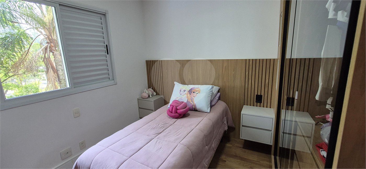 Casa à venda com 4 quartos, sendo 2 suítes,  no condomínio Aromaz, São Bernardo do Campo - SP