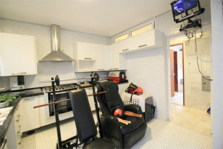 Casa à venda ou para alugar com 5 quartos, sendo 3 suítes, em Vila Madalena, São Paulo, SP