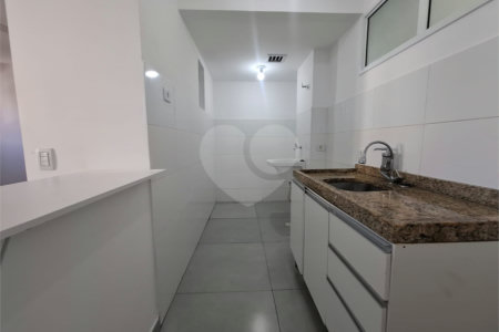 Apartamento à venda com 1 quarto em Vila Mazzei, São Paulo, SP