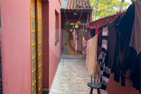 Sobrado à venda com 3 suítes em Jardim Celeste, São Paulo, SP